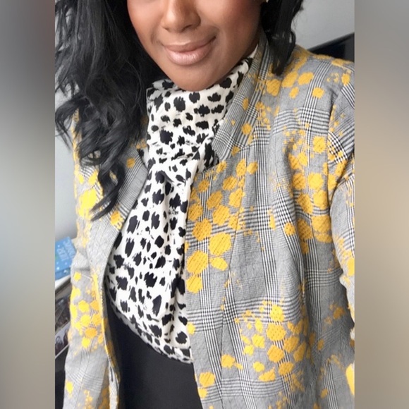 ZARA FLORAL YELLOW & PLAID GREY INVERTED
LAPEL FROCK COAT JACKET WOMEN Sz: XL - Picture 9 of 9